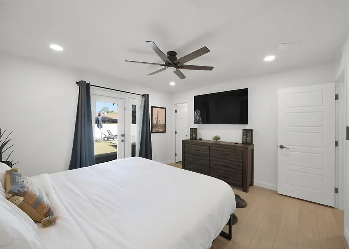 Modern With Pool Near Asu & Scottsdale * Tempe