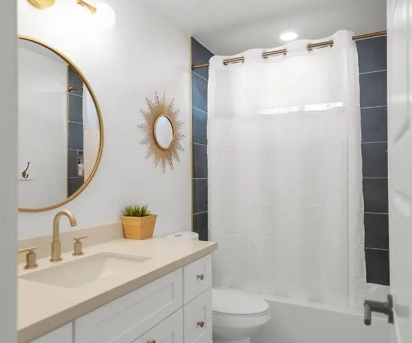 Modern With Pool Near Asu & Scottsdale Holiday home *
