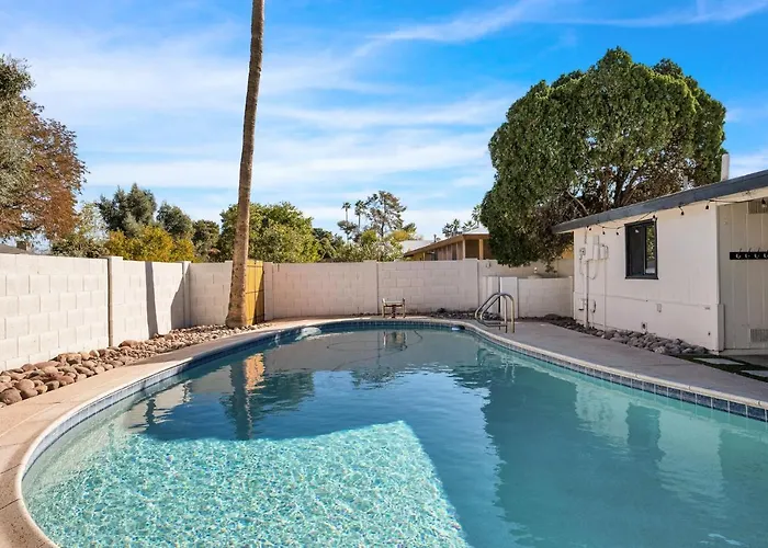 Modern With Pool Near Asu & Scottsdale *